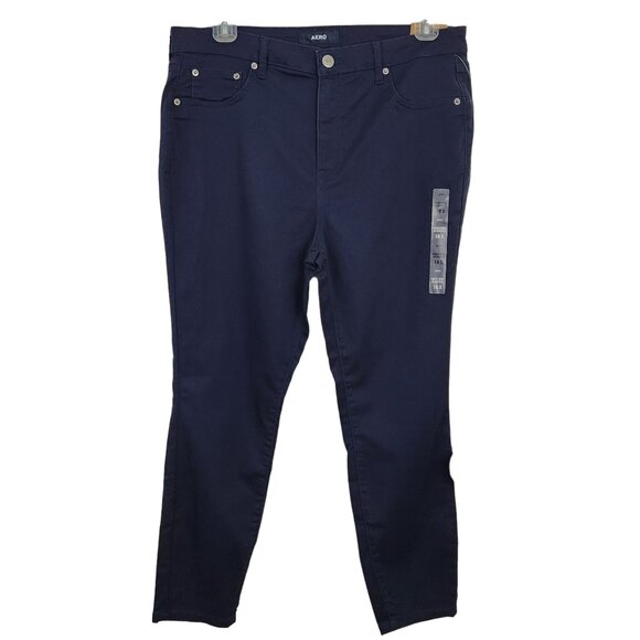 Aeropostale Pants Women's Plus 18 Short High Rise Jegging Uniform Navy Khaki NWT - Picture 1 of 9